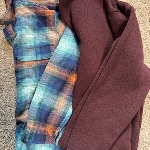 Old Navy Boys sweater/flannel bundle